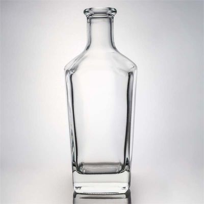 Bottiglia di vetro quadrata unica per whisky, vodka, tequila, gin e rum