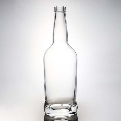 Collare in vetro con logo personalizzato Bottiglia rotonda di liquori da 700 ml per vodka brandy whisky e altro
