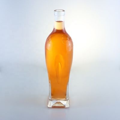 Imballaggio in bottiglia di vetro da 750 ml con disegno unico e superficie acida