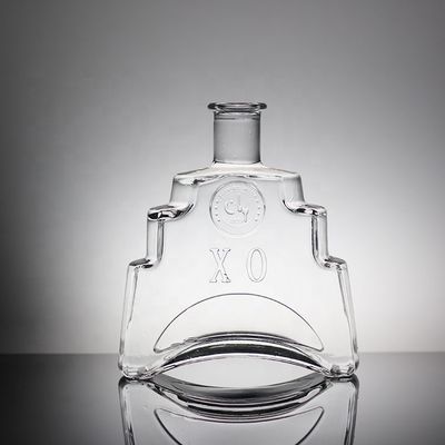 Bottiglia di vetro femminile di bellezza in forma personalizzata per appassionati di vino e intenditori