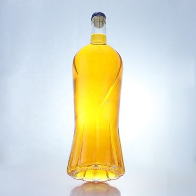 Squisito design 750 ml bottiglia di vodka liquore trasparente con materiale del colletto di vetro di sughero