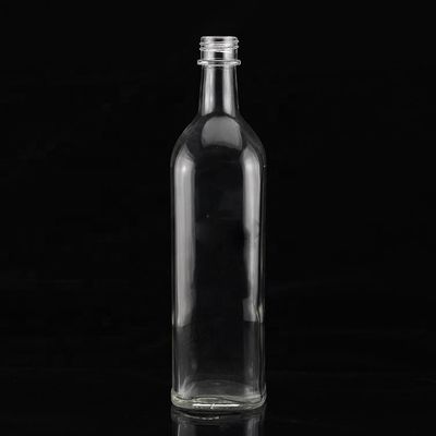 Bottiglia in vetro quadrato da 500 ml di olio extravergine di oliva con manipolazione superficiale personalizzata