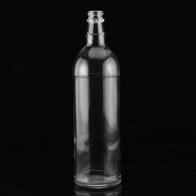 Bottiglia in vetro quadrato da 500 ml di olio extravergine di oliva con manipolazione superficiale personalizzata