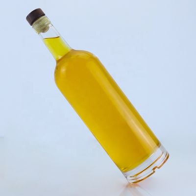 Bottiglia di vetro trasparente o personalizzata Unica 700 ml 750 ml per whisky Tequila Brandy Rum Gin