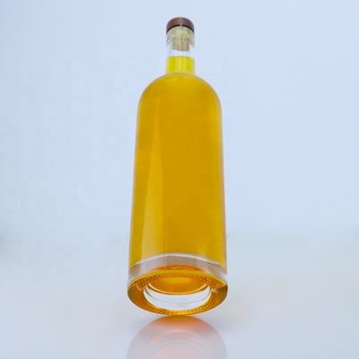 Bottiglia di vetro trasparente o personalizzata Unica 700 ml 750 ml per whisky Tequila Brandy Rum Gin