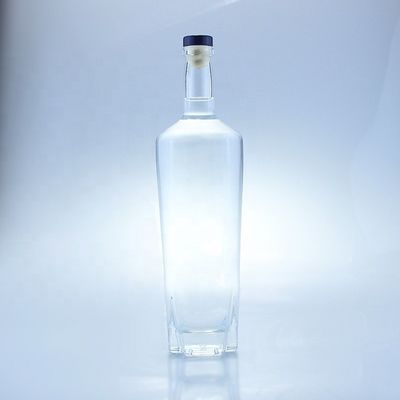 Collare di vetro Bottiglia di vetro per bevande alcoliche 750 ml con sigillo di sughero