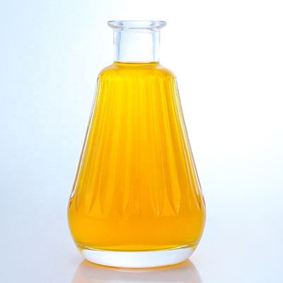 Prodotti in vetro bottiglia a forma unica 750 ml 700 ml per vodka whisky tequila brandy