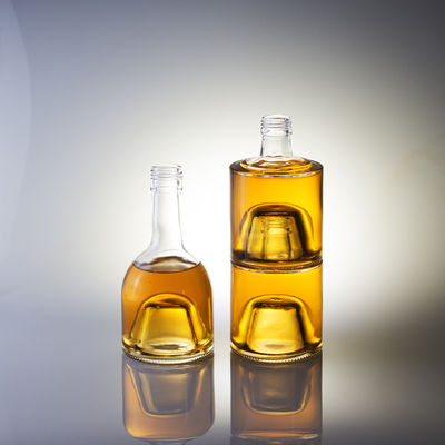 Corpo di vetro Ultimo modello Mini bottiglia di whisky liquore con tappo in alluminio 50ml 100ml 200ml