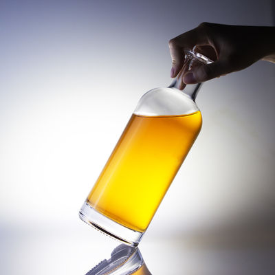 Bottiglia vuota di vetro trasparente liscia Bottiglie di vodka da 1 litro Personalizzabili e durevoli