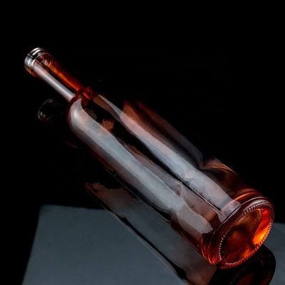 Rivestimento di colore rosso 750 ml bottiglia di tequila in vetro con design unico e sughero