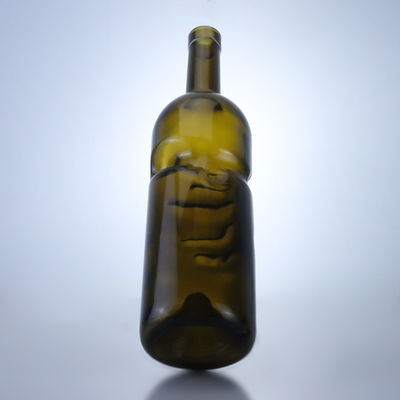 Personalizzazione 500 ml 750 ml Clear Flint Gin Rum Champagne Tequila Liquor Bottiglia di vetro con sughero