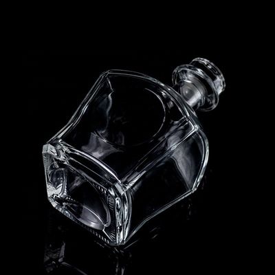 Bottiglia di whisky in vetro di super pietra trasparente o personalizzata 700 ml 750 ml con tappo di sughero