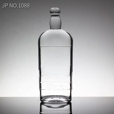 800ml 1000ml 3000ml Bottiglia di vetro di whisky di grande capacità Rotonda 500ml Bottiglia d'acqua di vetro quadrata