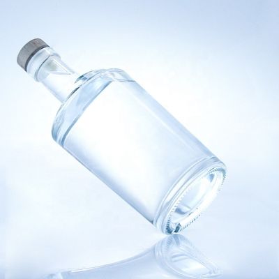 Materiale del colletto: vetro 750 ml Bottiglie di vetro a forma di torsione per chiarezza o personalizzate