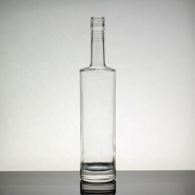 Come personalizzato 500ml bottiglie di vodka di vetro con tappo a vite per la manovra di superficie di vodka