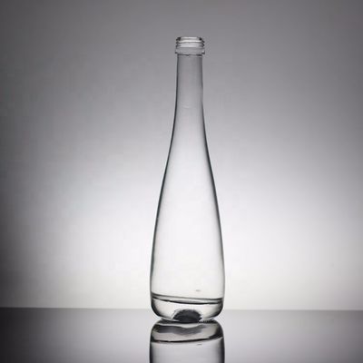Bottiglia di vetro di acqua minerale trasparente rotonda da 700 ml a 350 ml su misura per bevande industriali