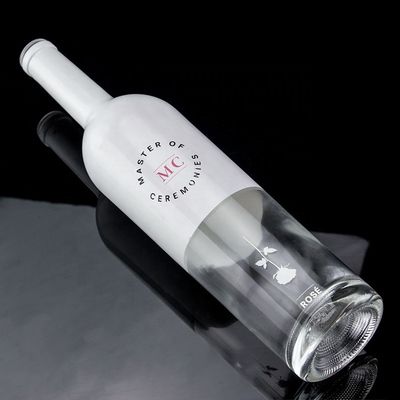 Bottiglia su misura 750 ml Vernice a spruzzo bianco Whisky Vodka Bottiglia di vetro vuota con sughero