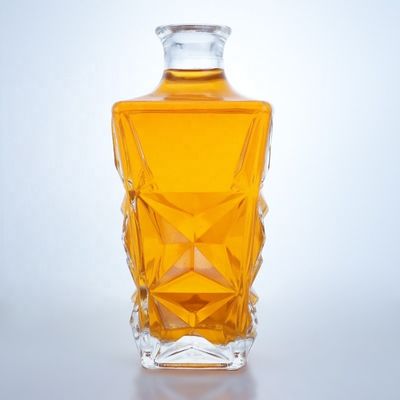 375ml 500ml 700ml 750ml 1000ml Oslo Liquor Gin Whisky Glass Vodka Bottiglia con tappo di sughero