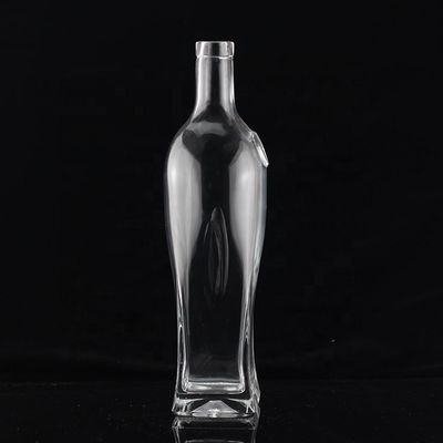 Bottiglia di vetro con tappo a vite di design speciale per tequila di lusso in industria