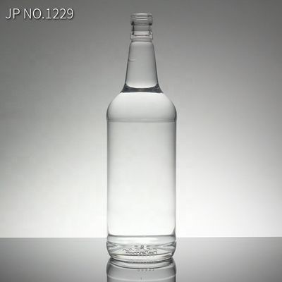 Bottiglia di acqua minerale in vetro da 750 ml con tappo a vite