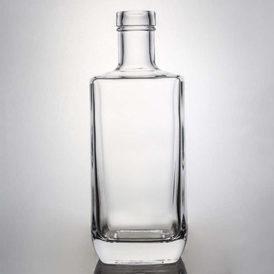 Manipolazione della superficie Decal Bottiglia di whisky in vetro da 700 ml con logo personalizzato e tappo del tappo