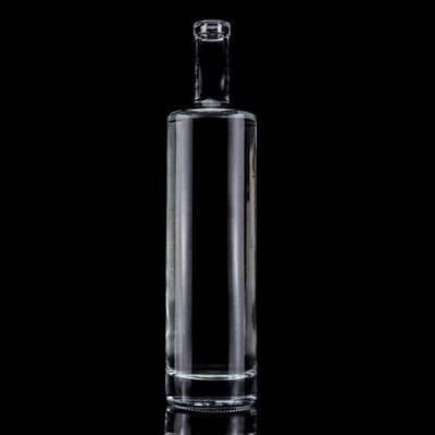 Bottiglia di liquore in vetro colorato da 750 ml con materiale per il colletto e la finitura in oro