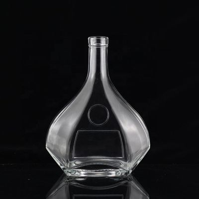 750ml Cut Shape Design Unico Bottiglia di Spiriti di Vetro Prodotta da per Custom Made