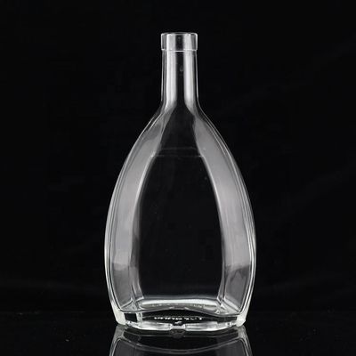 750ml Cut Shape Design Unico Bottiglia di Spiriti di Vetro Prodotta da per Custom Made