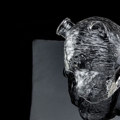 Disegno unico 500ml 750ml Bottiglia di vetro a forma di testa di scimmia per vodka liquore con sughero