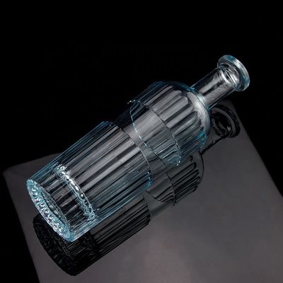 Bello blu chiaro 750ml 75cl Verticale Striscia Bottiglia di vodka con coperchio di vetro trasparente