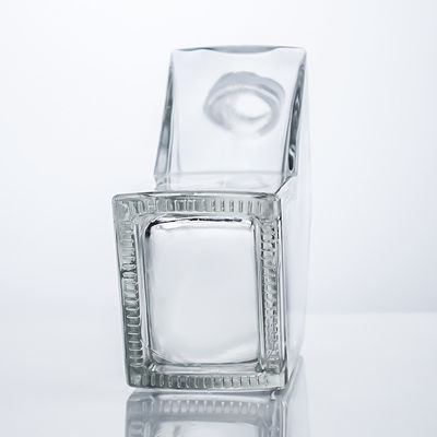 Logo personalizzato Vetro Bottiglia di liquore Materiale di vetro Tappo di sughero Whisky Gin Rum Vodka