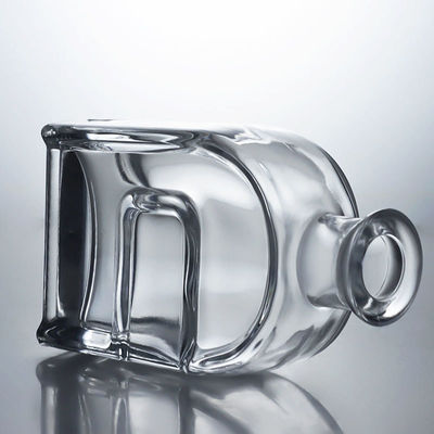 Bottiglia di liquore in vetro Squircle personalizzata per gin rum brandy vodka e tappo di sughero incluso