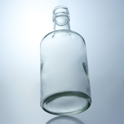 Bottiglia di liquore in vetro a cappuccio a collo lungo su misura per la bobina a vite Gin Vodka Brandy Forma su misura