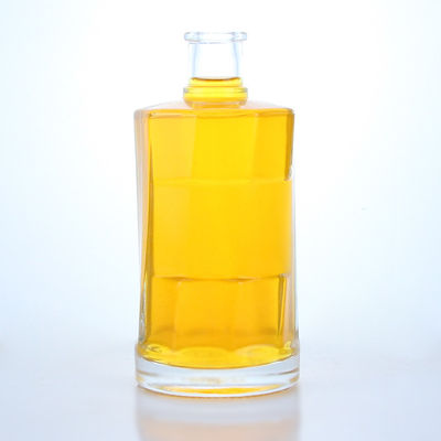 Bottiglia di vetro trasparente con sughero per whisky vodka tequila gin rum