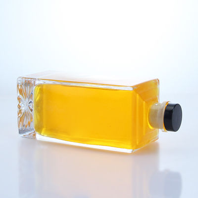 Whisky Vodka Tequila Gin Rum Bottiglia di vetro di piccola capacità con logo e sughero