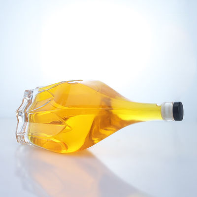 Flint Glass Disegno in rilievo Cappuccio a vite Bottiglia di Spiriti per Whisky Vodka Tequila Gin Rum