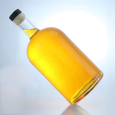 Logo personalizzato Bottiglia in vetro con tappo a vite di grande capacità per whisky vodka tequila gin rum