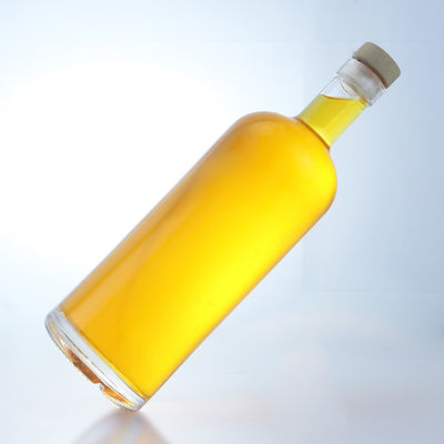Materiale di base in vetro Capo a vite Tipo di sigillamento Bottiglia di liquori per whisky Vodka Tequila Gin Rum