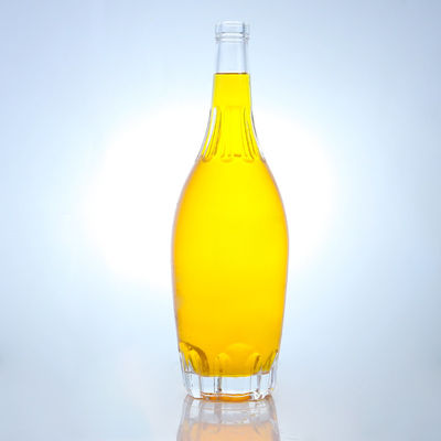Personalizzazione Bottiglia di liquore a forma rotonda con disegno in rilievo e tappo di sughero personalizzato