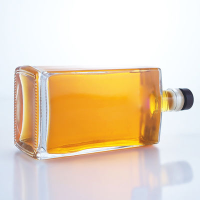 Bottiglia di vetro da 750 ml per Gin Rum Brandy Forma personalizzata e materiale di base del tappo del sughero Vetro