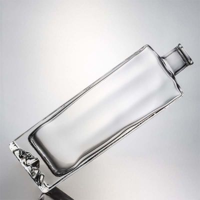 Super Flint Glass Custom Mountain Base 750 ml Whisky Rum Glass Liquor Bottle per Vodka Gin