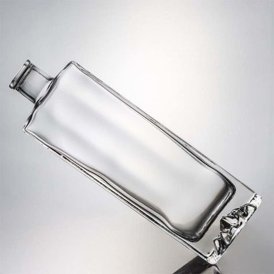 Super Flint Glass Custom Mountain Base 750 ml Whisky Rum Glass Liquor Bottle per Vodka Gin