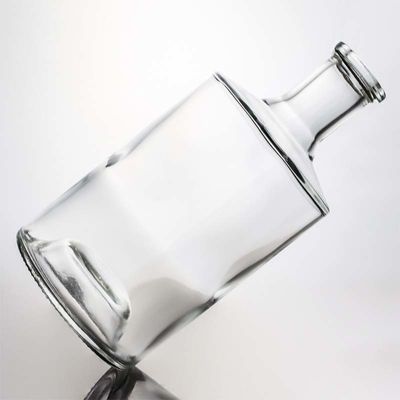 Liquore industriale 750 ml bottiglia speciale in vetro con tappo di sughero