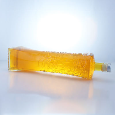 Bottiglia di vetro per liquori industriali con forma unica e materiale in rilievo super-frittone