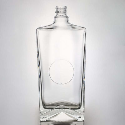 Bottiglia di vetro a forma quadrata con tappo personalizzato per liquori industriali rum vodka whisky tequila gin