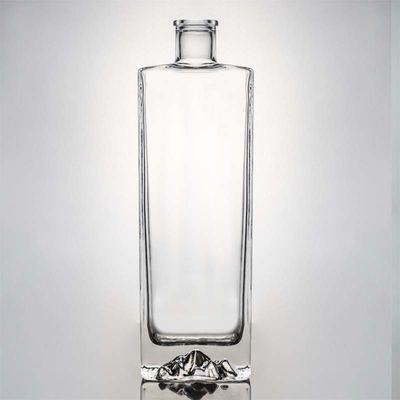 Bottiglia di vetro a forma quadrata con tappo personalizzato per liquori industriali rum vodka whisky tequila gin