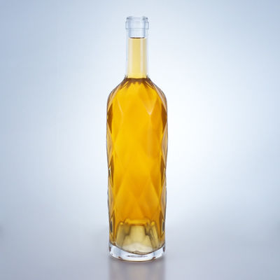 Materiale di base Vetro Collo alto Vodka Whisky Gin Rum Bottiglia 500ml 700ml 1000ml con tappo a vite