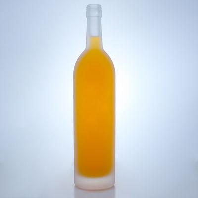 Collare di vetro 750ml Classic Frosted Empty Clear Flint Gin Rum Champagne Brandy Whisky Liquor Bottle con sughero