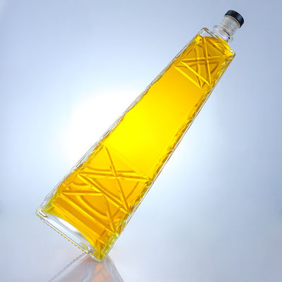 Chiara Unica Forma 700ml 75cl Super Flint Rum in rilievo Vodka Bottiglia di vetro di whisky con tappo a vite
