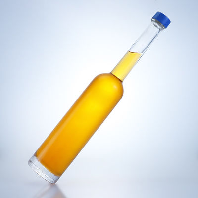 Collare di vetro di pietra trasparente 500 ml Bottiglia a collo lungo per Gin Rum Champagne Brandy Whisky